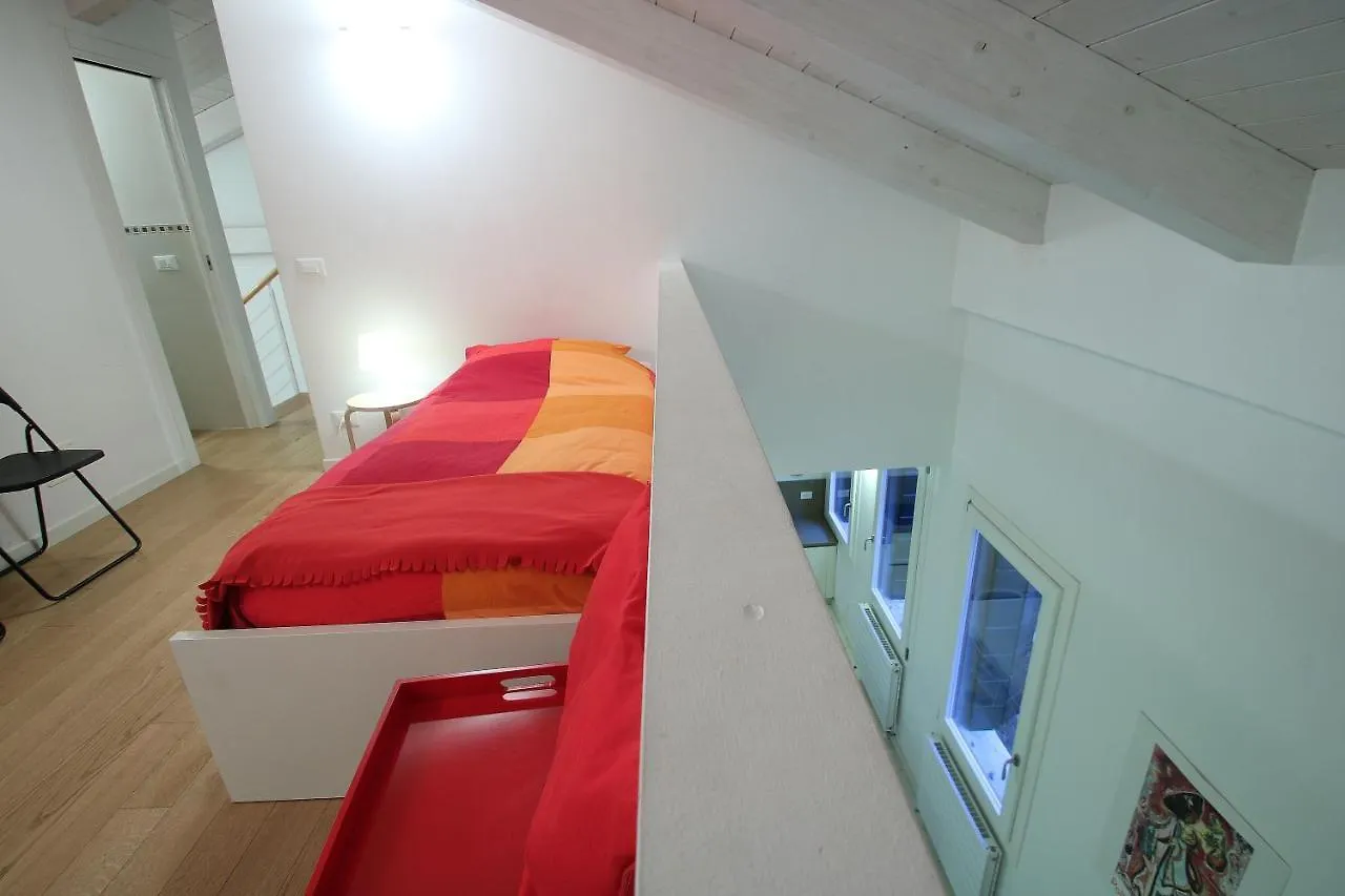 Guggenheim Next 10Pax, Aircond, Wifi Apartment Venice 0*,  Italy