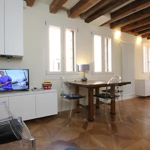 Salute-accademia Apartamento